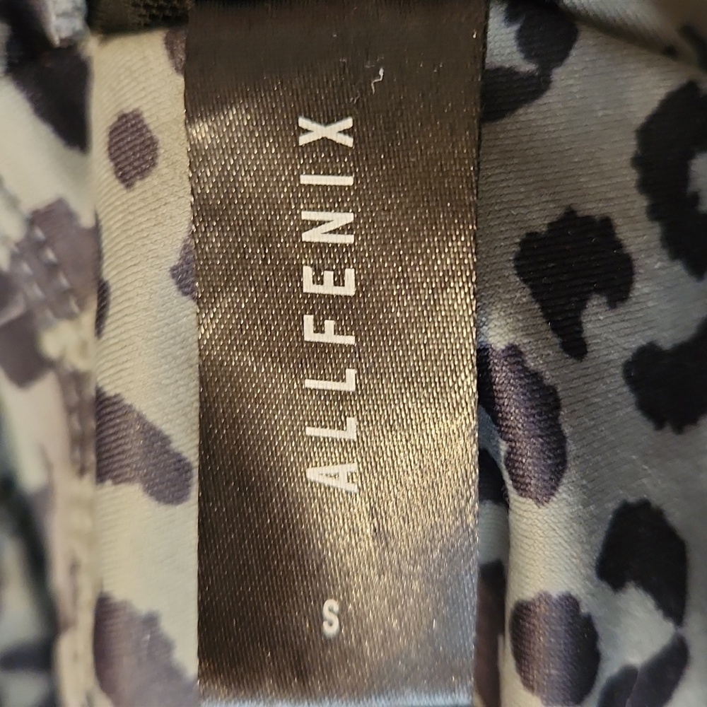 All Fenix Anthropologie Sport Bra Long Jagger Charcoal Cheetah Print S - Picture 8 of 9